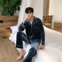 High-end pajamas mens golden velvet couple pajamas womens autumn and winter long-sleeved home clothing set to send hair with net red