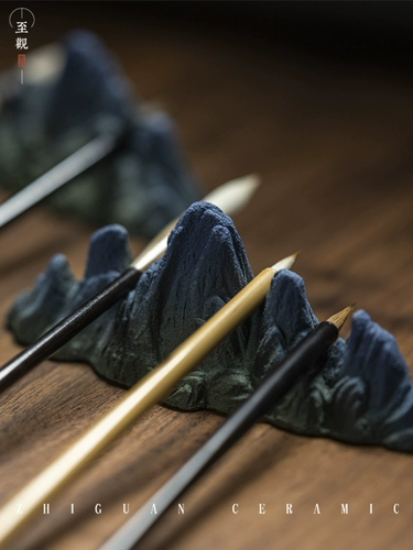 [至观毛笔笔搁千里江山形陶瓷创意纸镇搁笔两用笔架山压纸文房摆件]