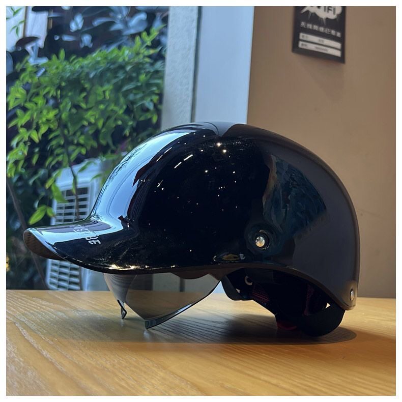 New C-Certified Electric Vehicle Sun Protection Helmet, Duckbill Cap, Half Helmet, Unisex Motorcycle and Electric Scooter Safety Helmet