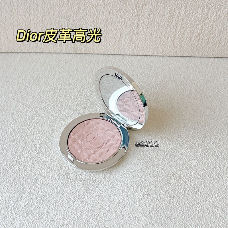 Dior Leather Highlighter 03 # Pink Halo Dior Leather Highlighter 03 # Pink Halo