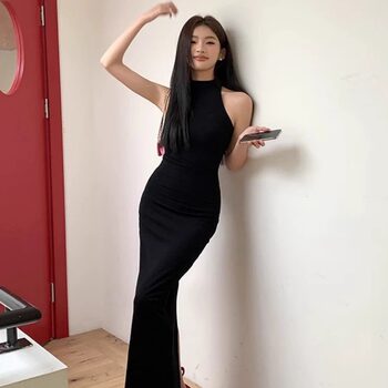 Elegant Socialite Tight-Fitting Slit Halter Dress Black Off-Shoulder Slim Fit Pure and Sexy Sleeveless Bodycon Long Dress