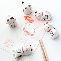 Lucky cat chopsticks holder chopsticks pillow chopsticks holder ceramic chopsticks Japanese restaurant cute home Japanese creative chopsticks holder