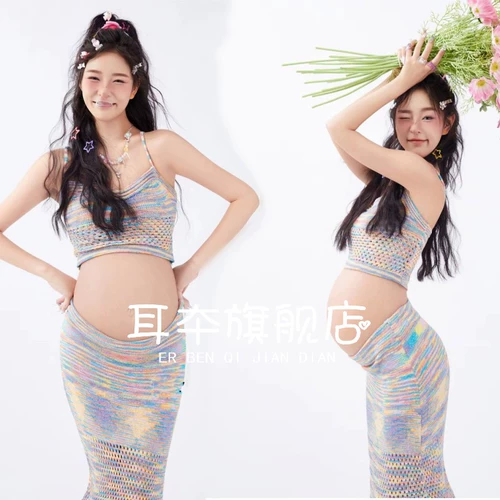 Фото студий Новые беременные женщины фотографируют одежду, красивую, маленькую свежую, игривую, милую беременную матерей Большой живот, фотография, фотография, фотография