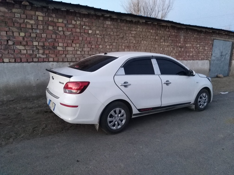 Kia Huân Chi trẻ hóa cánh đuôi đặc biệt sửa đổi đuôi vật liệu ABS đấm miễn phí với sơn thể thao đoạn cố định cánh duoi ca xe oto