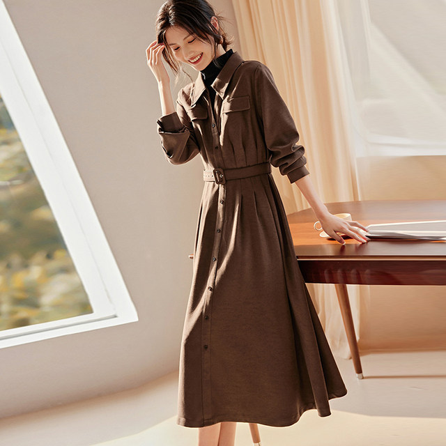 Maillard Retro V-neck Dress Women's 2025 Spring New French Retro Waist Slimming Shirt Dress 6325