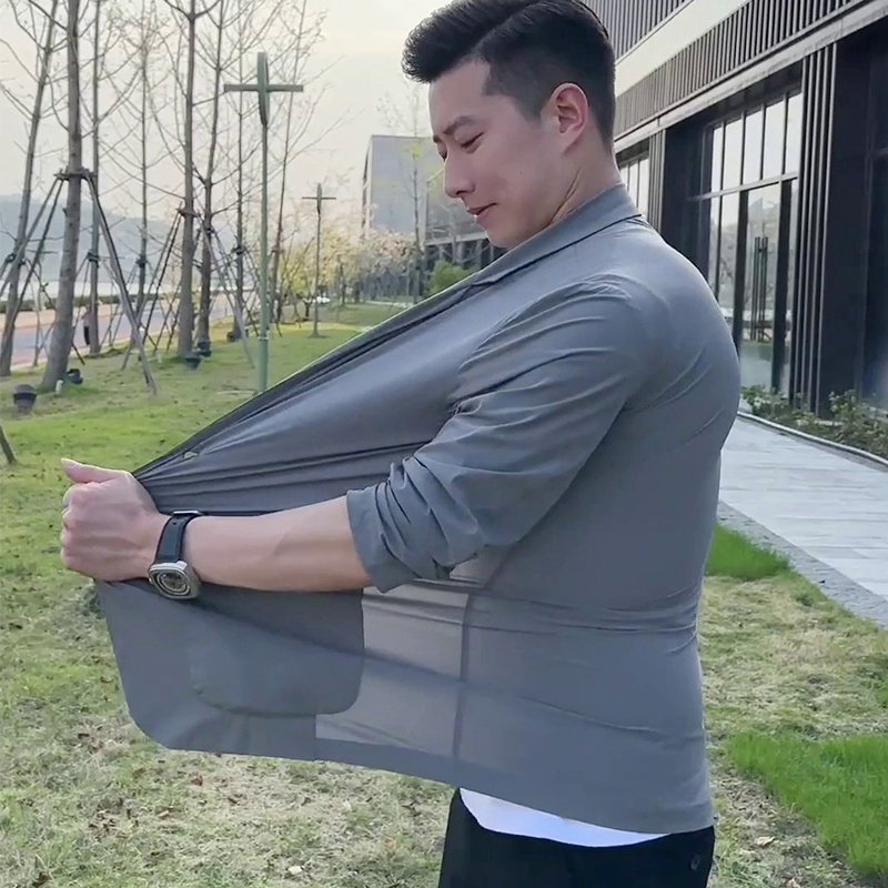 Ice Silk Quick-Dry Men's Blazer for Summer, Lightweight and Stylish, Trendy Loose-Fitting Casual Sun-Protective Suit