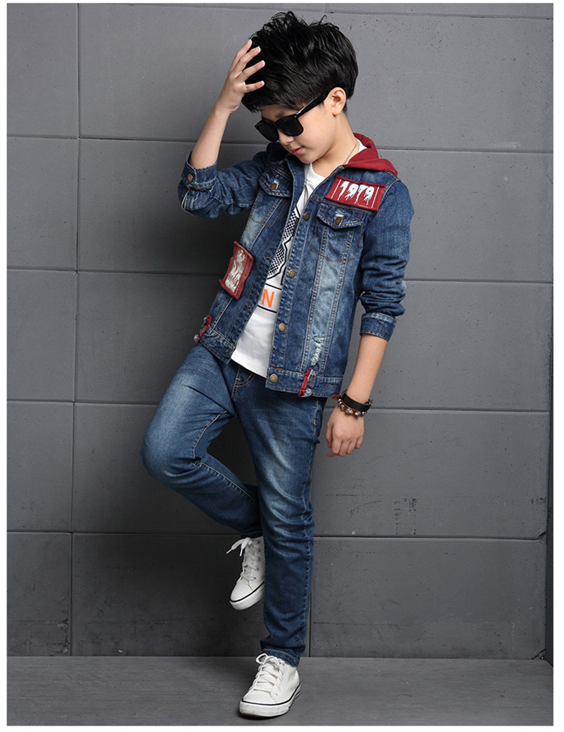 Bộ đồ denim bé trai mùa thu 2018 xuân mới phiên bản Hàn Quốc 10 bé trai đẹp trai quần áo trẻ em 8-12 tuổi áo phao trẻ em mùa đông