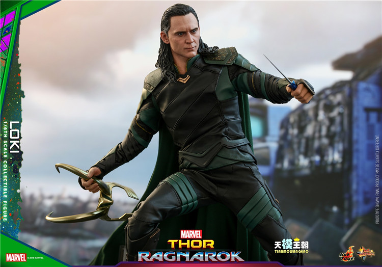 Купить атрибутику Фигурка Локи Thor 3 Ragnarok HOT TOYS Коллекционная атрибутика