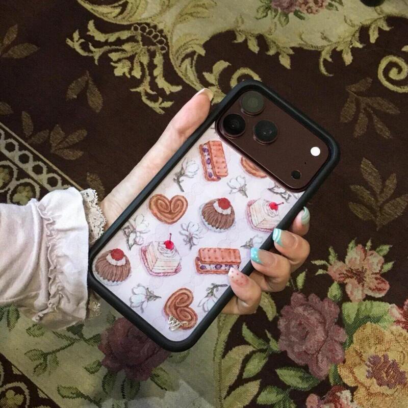Wildflower Co-Branded Dessert Diary/Cake/Aurora Mobile Phone Case Suitable for Apple 18Pro New Model Iphone17/16/15/14/Pro/Max/Plus European and American Anti-Fall Protective Case Wildflower Co-Branded Dessert Diary/Cake/Aurora Mobile Phone Case Suitable for Apple 18Pro New Model Iphone17/16/15/14/Pro/Max/Plus European and American Anti-Fall Protective Case