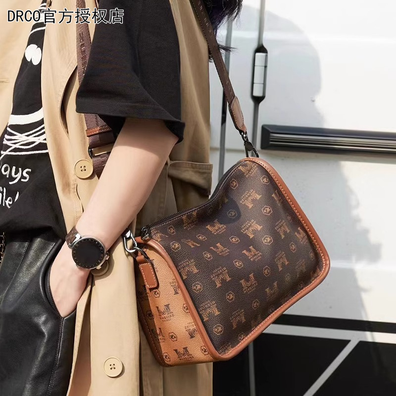 French Drco Light Luxury Genuine Leather Women's Bag 2026 Spring/Summer New High-End Bag Popular Shoulder Crossbody Pea Bag