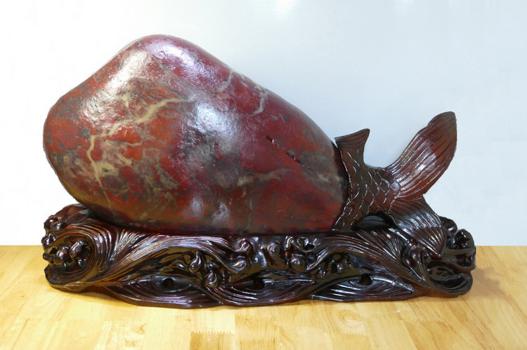 Natural Guilin chicken blood jade raw stone Longsheng water material Qishi Raw stone sightseeing stone ornaments Jiqing Yuyou