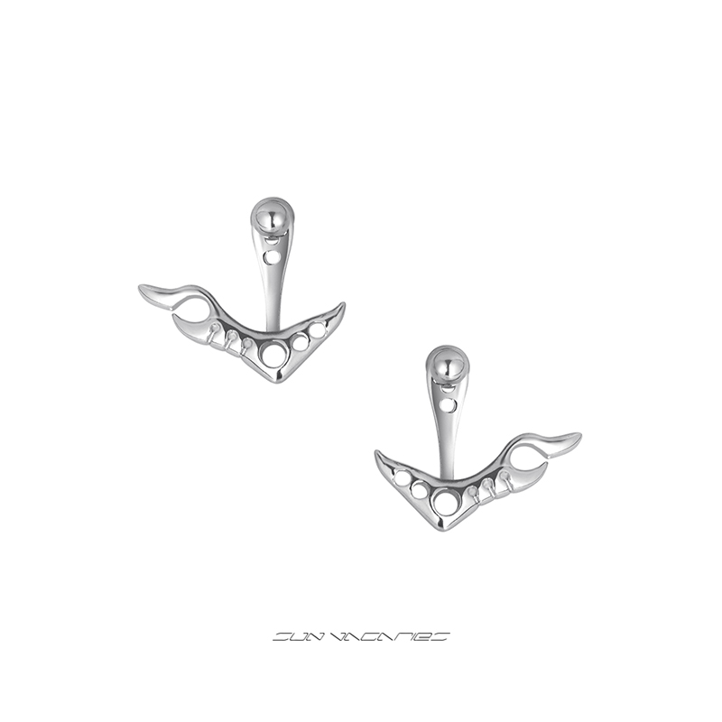 SUN VAGARIES Original Totem Flame Earlobe Design Hypoallergenic Silver Stud Earrings