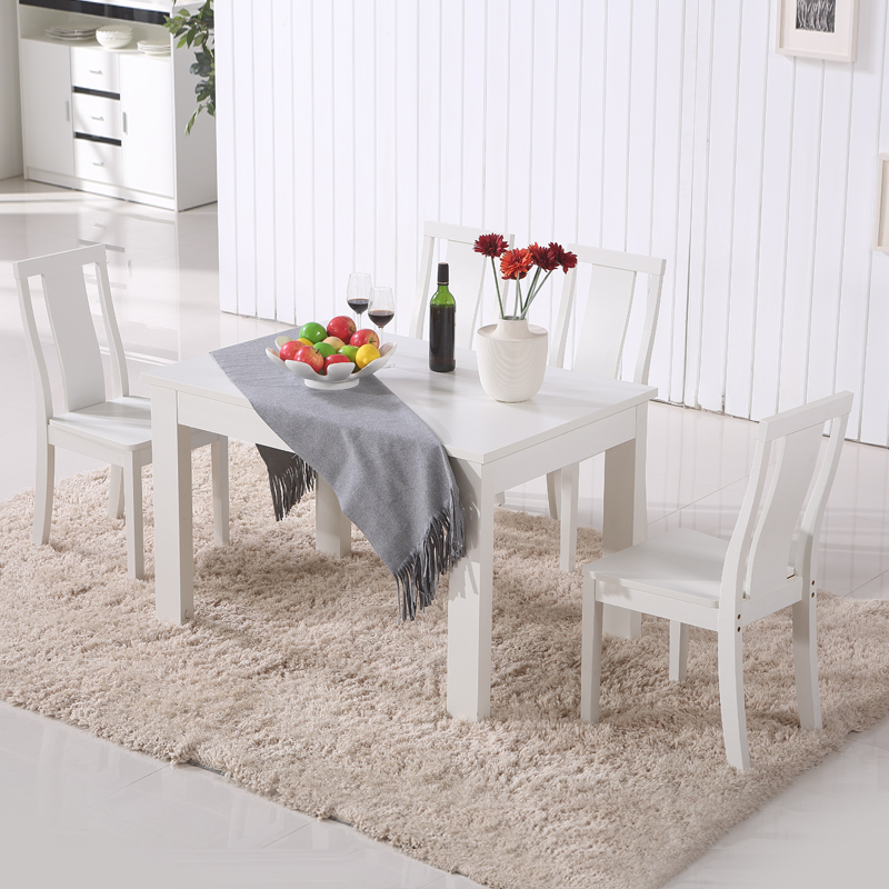 The Heard comes to the dining room combined with a table of four chairs.
