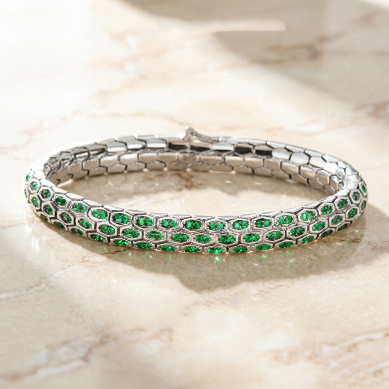 Sparkling Diamond Snake-Patterned Green Stone Bracelet for Men, Niche High-End Style, New Snake-Shaped Bracelet for Women, Gift for Boyfriend or Girlfriend