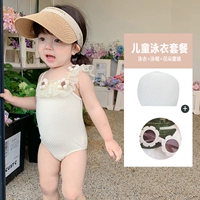 Купальник, солнцезащитные очки