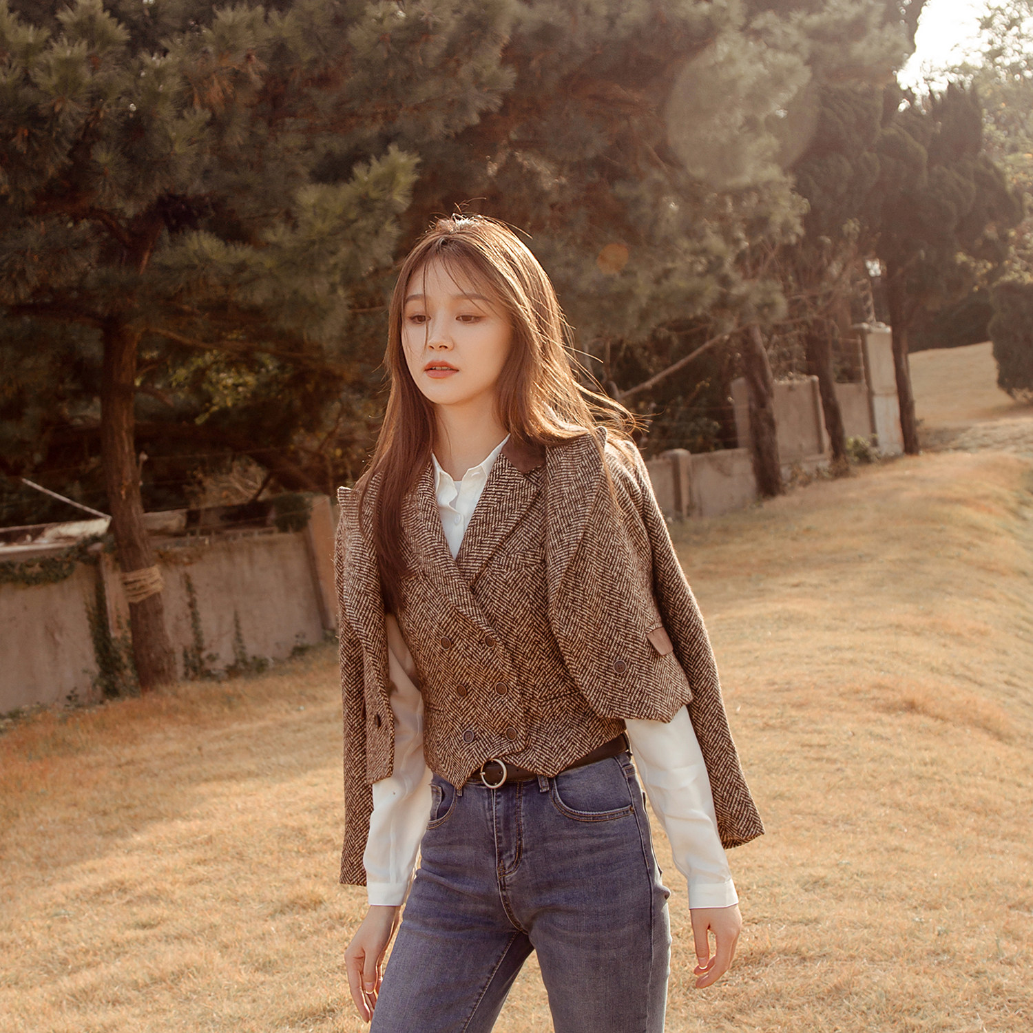 Fa-style retro double-row button-shoulder female Inn Wind outside wearing a body suit collar vest jacket waistcoat waistcoat waistcoat for women's autumn