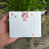 Цветочные девушки открыты около 100