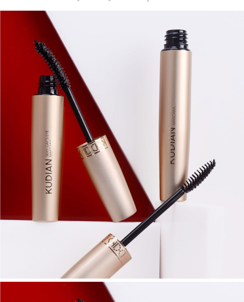 Mát mã mạng đỏ siêu dài bàn chải đầu rất mỏng mascara đặt dày và dài lắc âm thanh với cùng một đoạn kéo dài lông mi chất lỏng tăng trưởng mascara kiss me