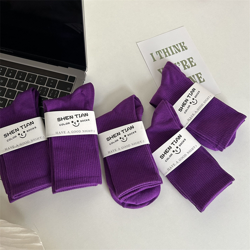 Berry Purple Socks for Women, Popular Dopamine Fashion, Spring and Autumn Mid-Calf Socks Paired with Shark Pants and Dad Shoes Berry Purple Socks for Women, Popular Dopamine Fashion, Spring and Autumn Mid-Calf Socks Paired with Shark Pants and Dad Shoes