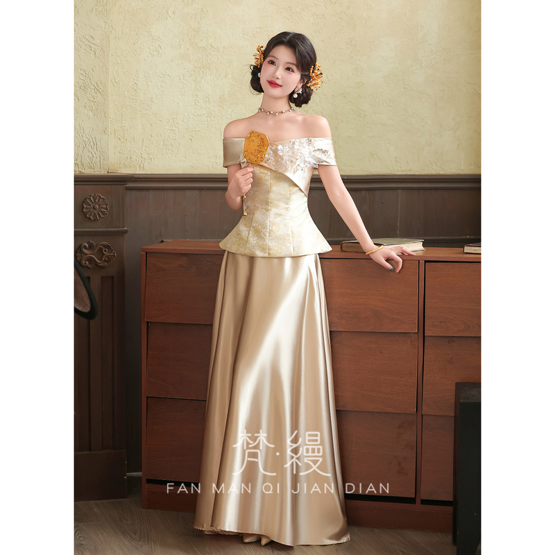 Champagne-Colored Evening Gown 2026 New Model Engagement Toast Dress Bride's Light Luxury Niche High-End Classy Thank-You Banquet Dress