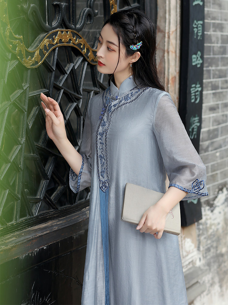 Elegant retro modified version of the cheongsam loose version of the 2021 new summer Chinese Republic of China style long version temperament dress