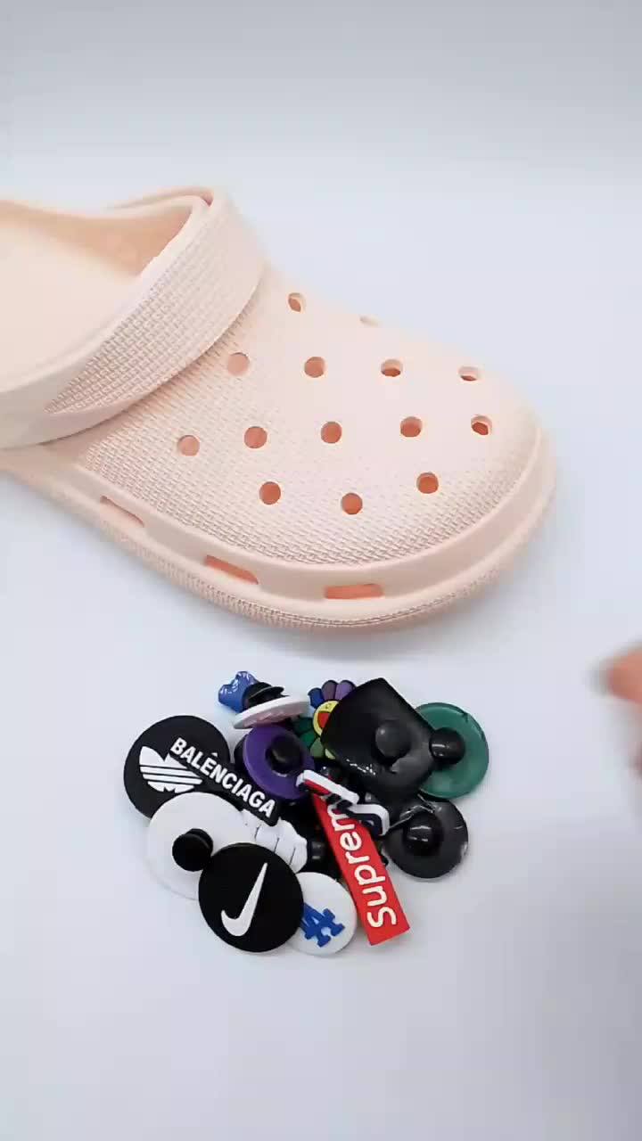 2023 Cartoon Croc Charms Custom Croc Pvc Shoe Charms For Clog Shoes Decoration Brand Croc Charms