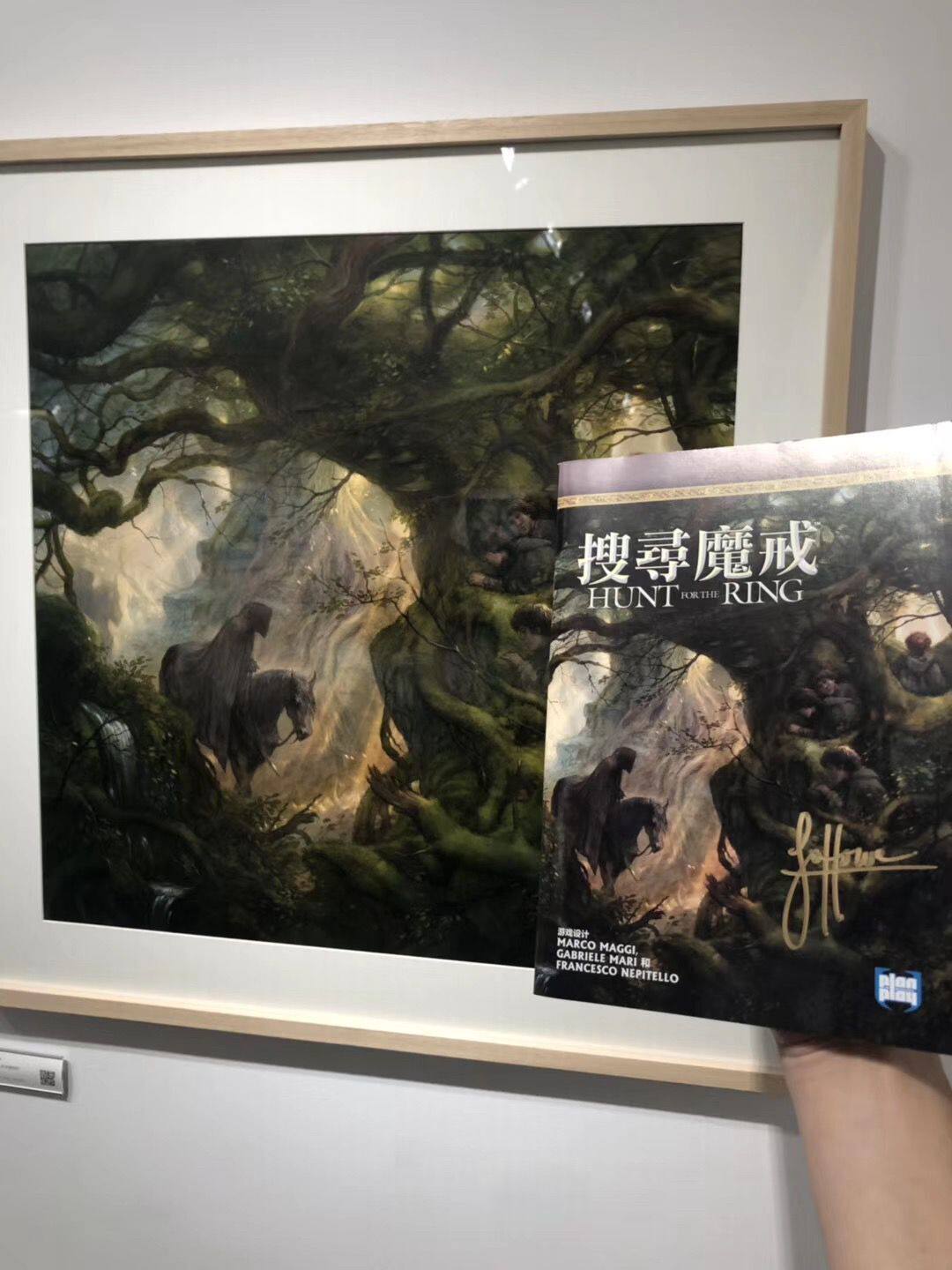 (Chinese Genuine) Demon White Board Game Lord of the Rings Holy War Search Lord of the Rings Chinese Edition Limited Signature Edition