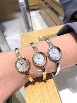 Japanese Star Jewelry 20 spring bracelet light kinetic energy Crescent Pearl fritilla watch