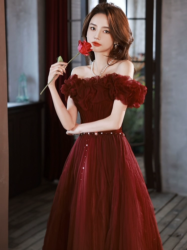 Бордовое летнее элегантное шифоновое вечернее платье для невесты