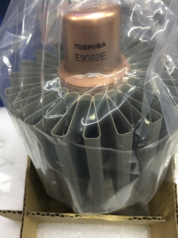 Japan's Toshiba Canon vacuum tube E3062E instead of domestic 7T62R 7T62RE send letter Zhenis Tube spot