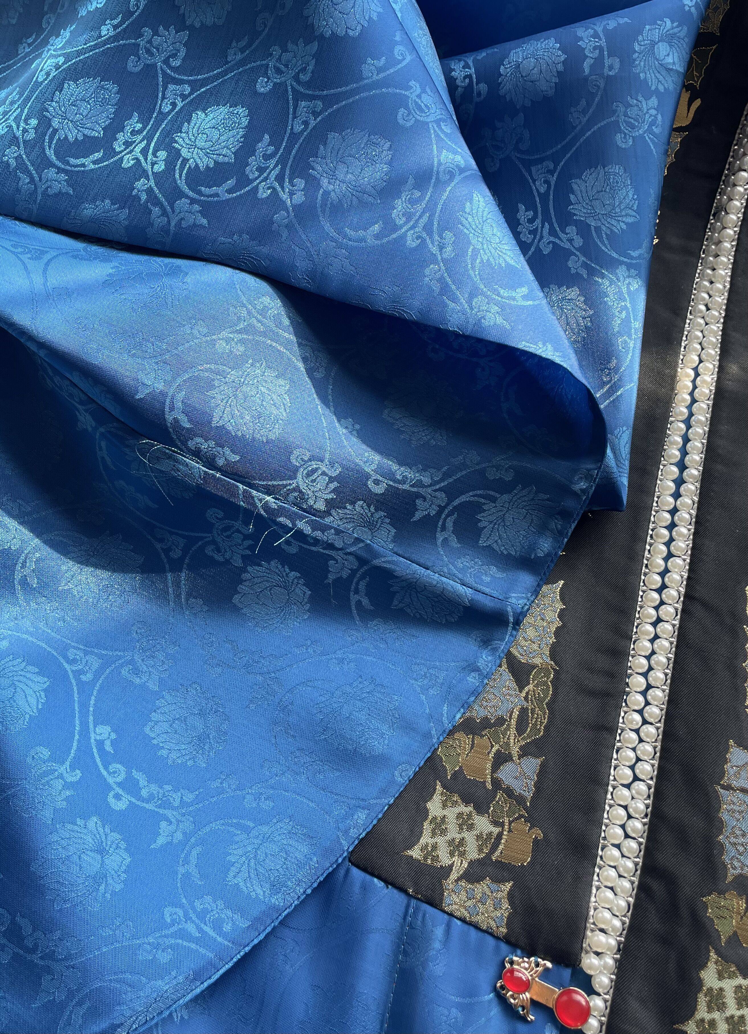 Старинное пальто 披风帝尧汉服覆原彷古画配色披风原创大袖