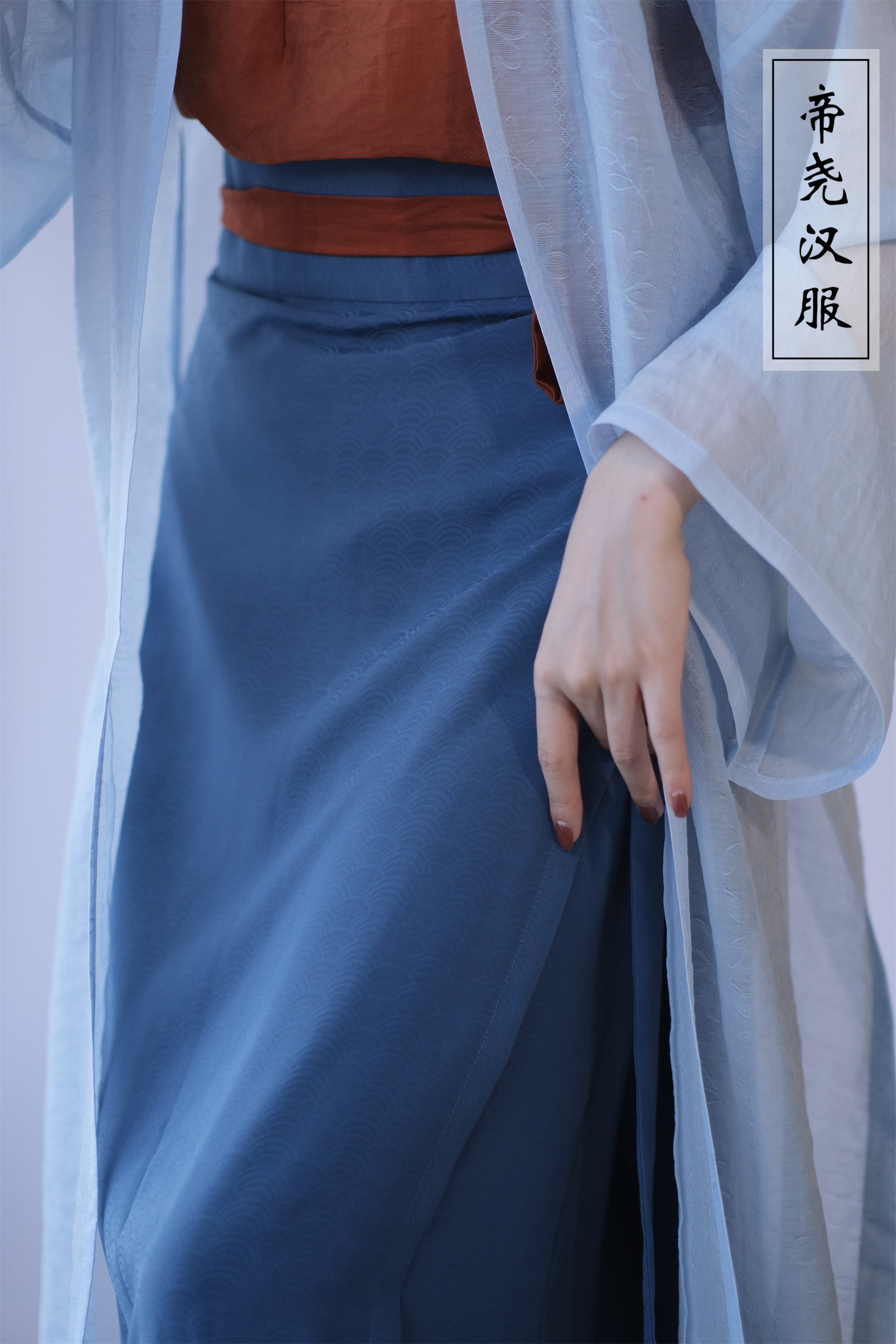 Старинное пальто 折领衫帝尧汉服 宋制蓝天丝褙子夏日常通勤