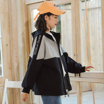  Girls  jackets 2021 new spring and autumn Korean version of the western style middle and large childrens loose stitching hooded tops thin 12-year-old tide