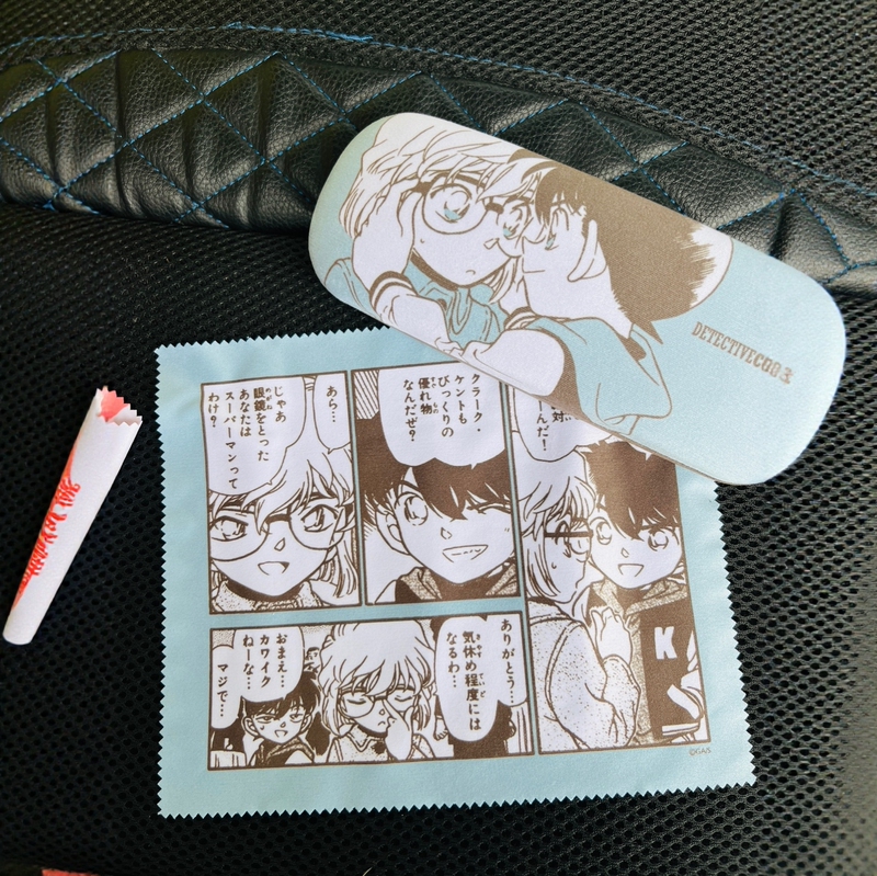 Kei Glasses Case, Includes Glasses Cloth, Limited Edition Stationery from the Hometown Museum, Gift Collection and Giving, Tottori Limited Edition