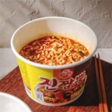 Лапша с морепродуктами в стакане со сливками Лапша быстрого приготовления в горшочке Лапша быстрого приготовления Лапша быстрого приготовления в ведерке Оригинальная импортная лапша