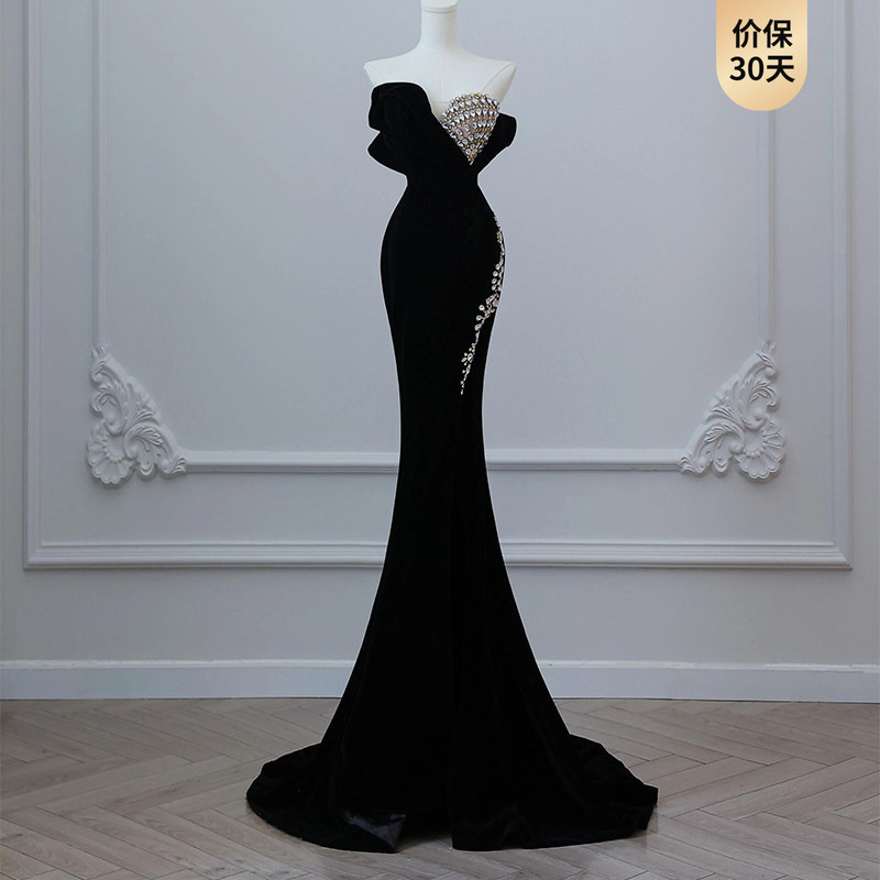 Black Strapless Fishtail Slit Sequin Formal Dress for Adult Ceremony, Elegant Evening Host Runway Performance Costume
