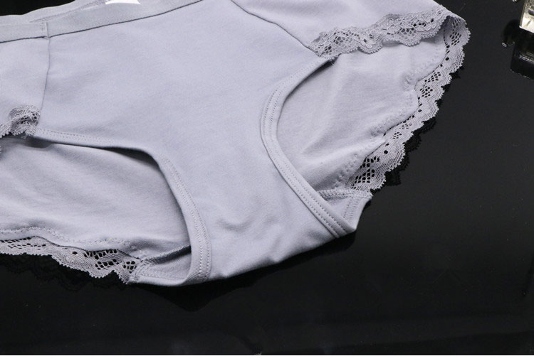 Cotton mid-eo đồ lót Châu Âu và Hoa Kỳ mới ren vải cotton nữ đồ lót thoải mái thoáng khí quần short eo cao shop đồ lót cao cấp
