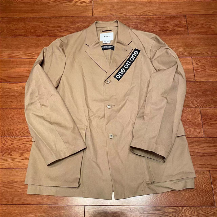 有名な高級ブランド UNDERCOVER x WTAPS T C TWILL ARMY PK WIDE JKT Beige L 