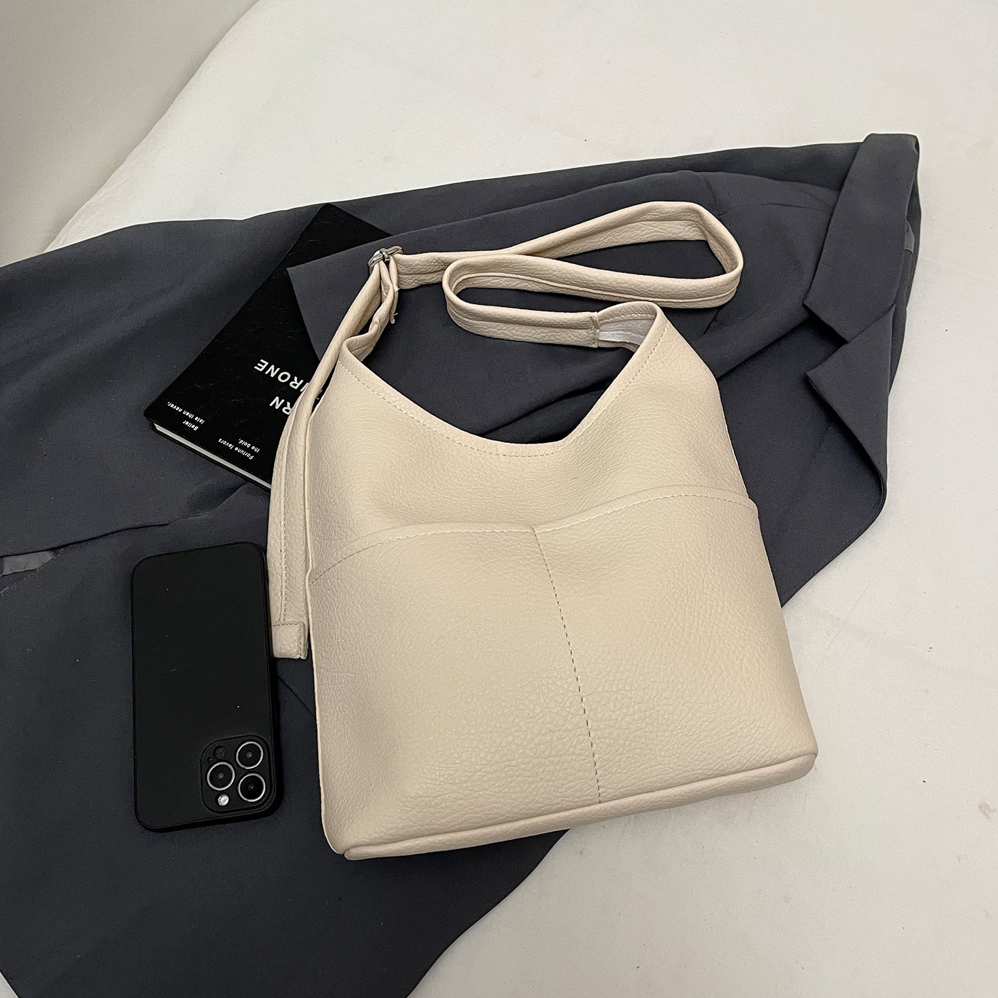 Korean Style Casual Large Capacity Women's Bag 2026 New Summer Fashion Shoulder Crossbody High-End Tote Bag - Thumbnail 5