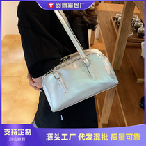Large-capacity bag for women versatile summer 2023 new high-end texture shoulder bag popular hot commuter tote bag