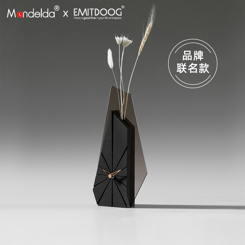 Watch Seat Clock Home Desktop Home Nordic Light Extravagant High-end Atmospheric TV Desktop Pendulum dry Flower Art Decoration-Taobao