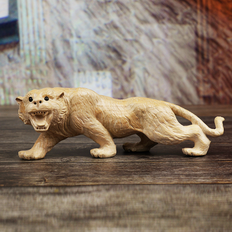 Peach Wood Small Tiger Pendulum Piece Creative Wooden Mini Three-dimensional Zodiac Family tiger Merchants Town Residence Car Interiors