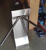 One-way three-stick gate mechanical three-stick gate purely manual three-stick gate swing gate manual three-roller gate can only exit but not enter the three-stick gate