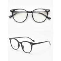 Ярко -черный