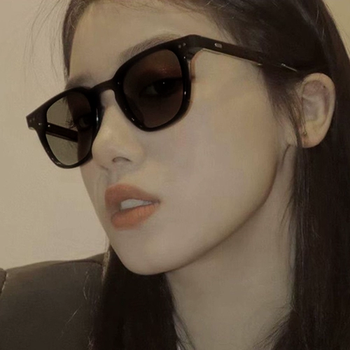 Черные прозрачные ретро солнцезащитные очки на солнечной энергии, в корейском стиле, популярно в интернете, защита от ультрафиолета