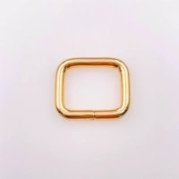 Внутренний диаметр 2 см. Светловое золото 10