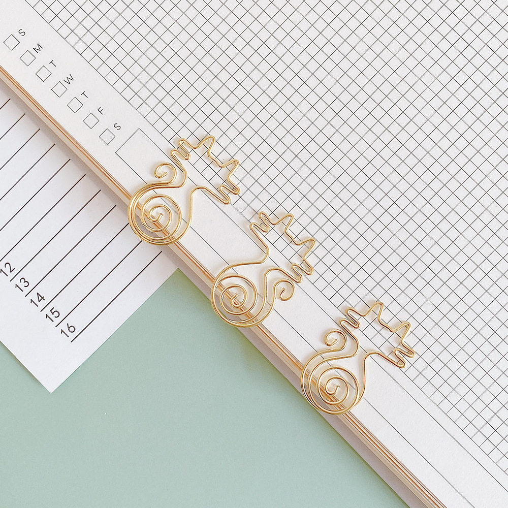 Cartoon cat paper clips, various shapes, kitten paper clips, cute creative special-shaped paper clips, handbook storage