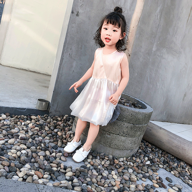 Mùa hè 2019 bé gái mới mặc lụa chống muỗi dài tráng men công chúa váy lụa tinh khiết - Váy shop trẻ em