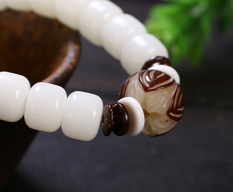 Vòng tay đơn A + tự nhiên đã hoàn thành với phụ kiện hoa sen sáp ong 配 配 - Vòng đeo tay Clasp thạch anh tóc đen