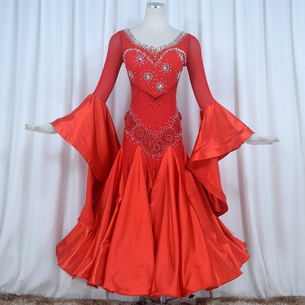 Red Phoenix Professional Custom Morden Dance Competition Dress National Standard Waltz Tango Fox plays a big swing 1021